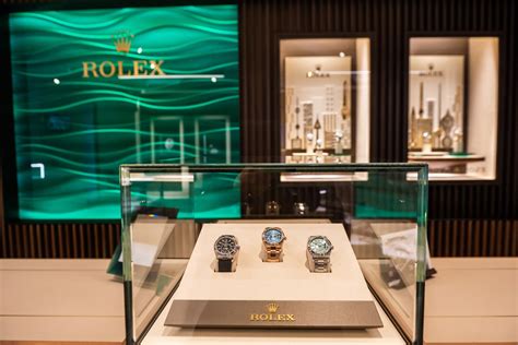 Rolex Locations & Hours in Lecce .